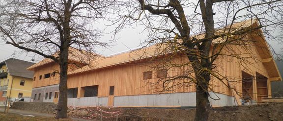 kohlmayr new stable building