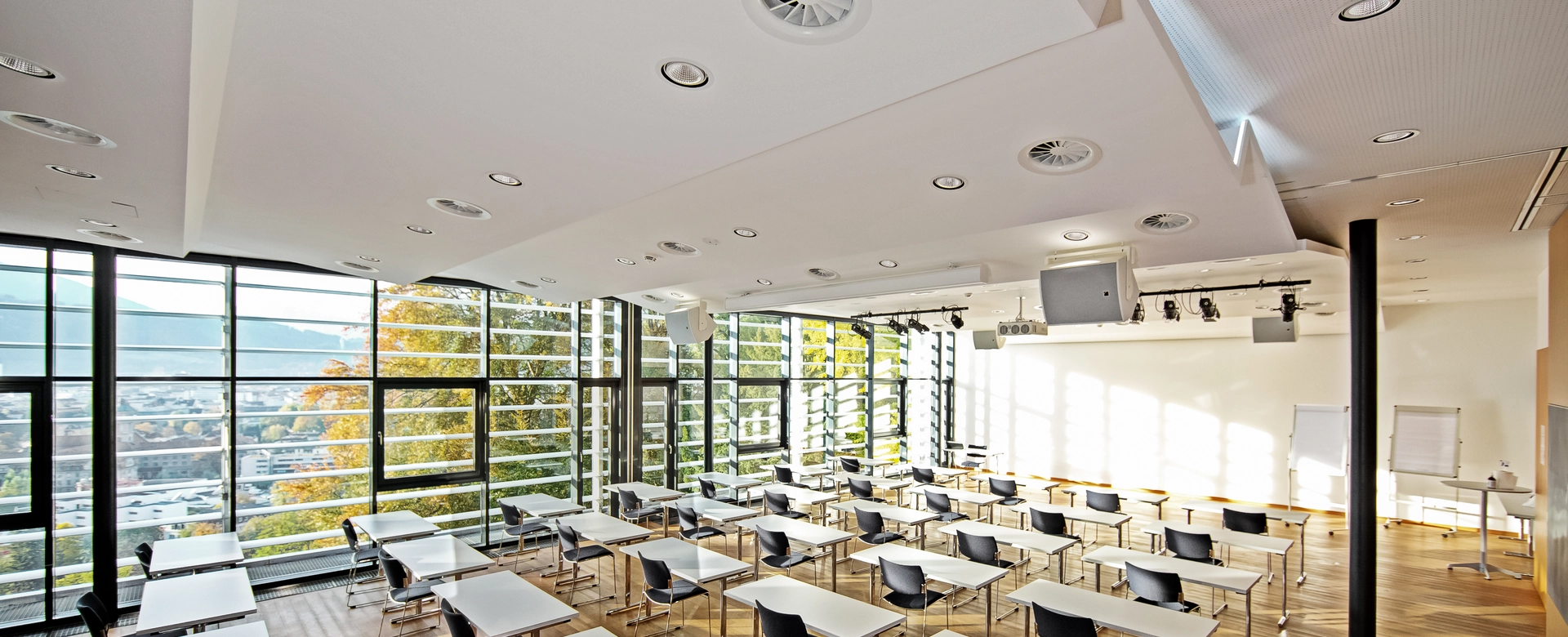 Tourismusschulen Villa Blanka, Innsbruck 1
